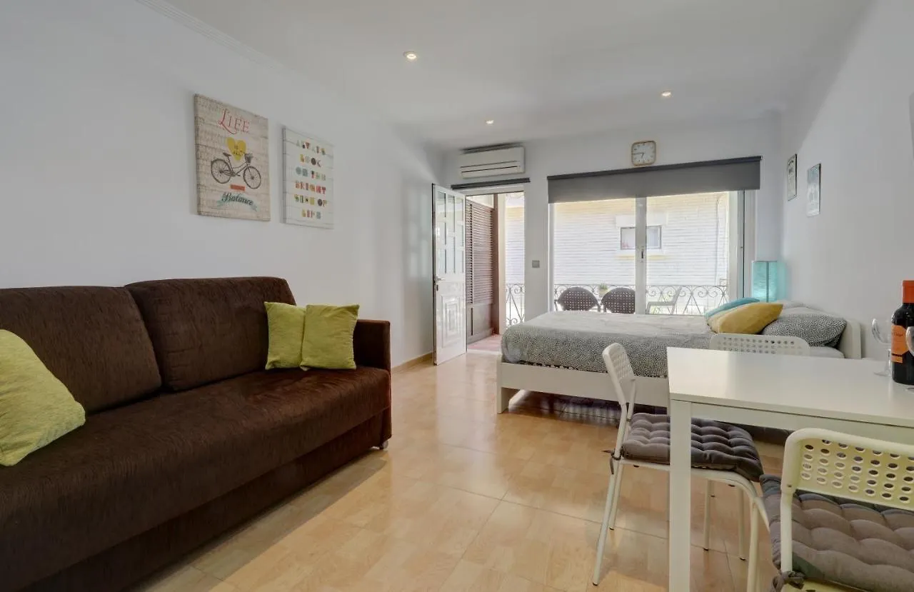 071 - Beachside Studio Perfect For A Family Getaway Apartment Torremolinos 0*,  Spain