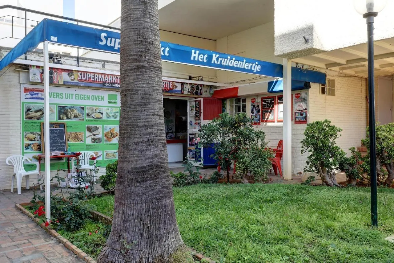 071 - Beachside Studio Perfect For A Family Getaway Apartment Torremolinos 0*,