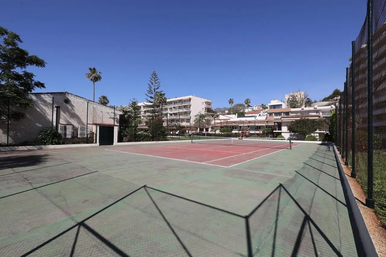 071 - Beachside Studio Perfect For A Family Getaway Apartment Torremolinos
