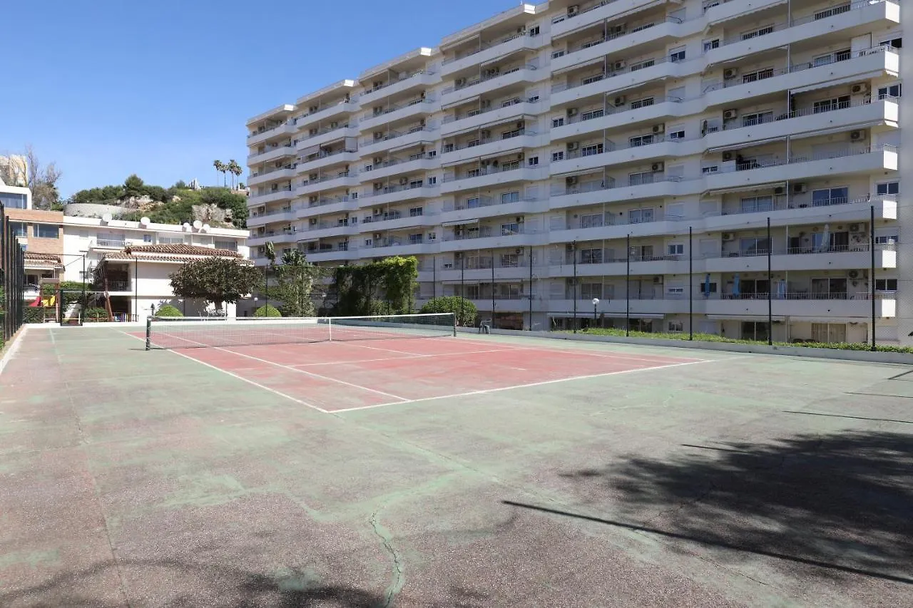 071 - Beachside Studio Perfect For A Family Getaway Apartment Torremolinos Spain